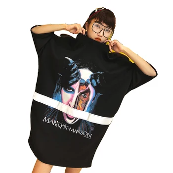 Harajuku Casual t Shirt Women Black Reflective Strip Streetwear Hip Hop Plus Size Korean Loose t-Shirt Summer Top Women 50F0052
Harajuku Casual t Shirt Women Black Reflective Strip Streetwear Hip Hop Plus Size Korean Loose t-Shirt Summer Top Women 50F0052