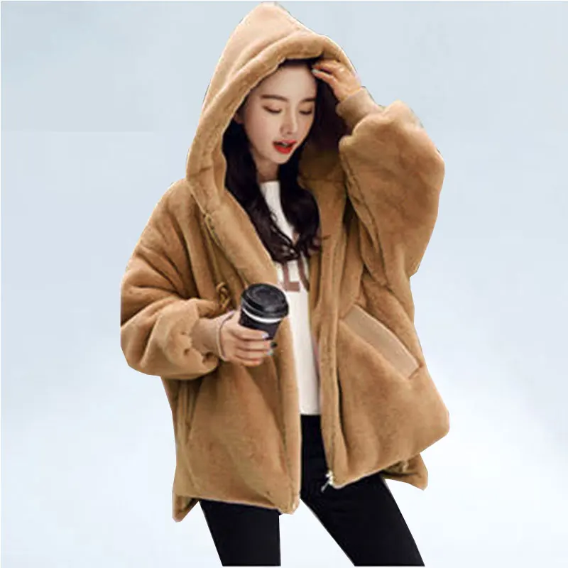Oversized Winter Faux Fur Coat Women Parka Short Warm Faux Fur Jacket Coats Hoodies Loose Winter Coat Outwear casaco feminino
Oversized Winter Faux Fur Coat Women Parka Short Warm Faux Fur Jacket Coats Hoodies Loose Winter Coat Outwear casaco feminino