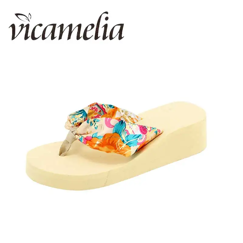 Vicamelia 2019 Summer Beach Flip Flops Homme With Wedge High Heel Floral Female Slippers Platform Women Shoes mujer moda 264
Vicamelia 2019 Summer Beach Flip Flops Homme With Wedge High Heel Floral Female Slippers Platform Women Shoes mujer moda 264