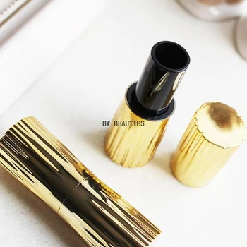 500Pcs/Lot Gold Empty Lip Balm Lipgloss Lipstick Tubes Portable Cosmetic Containers Lips Tube 12.1 Cup Size Refillable Bottles
500Pcs/Lot Gold Empty Lip Balm Lipgloss Lipstick Tubes Portable Cosmetic Containers Lips Tube 12.1 Cup Size Refillable Bottles