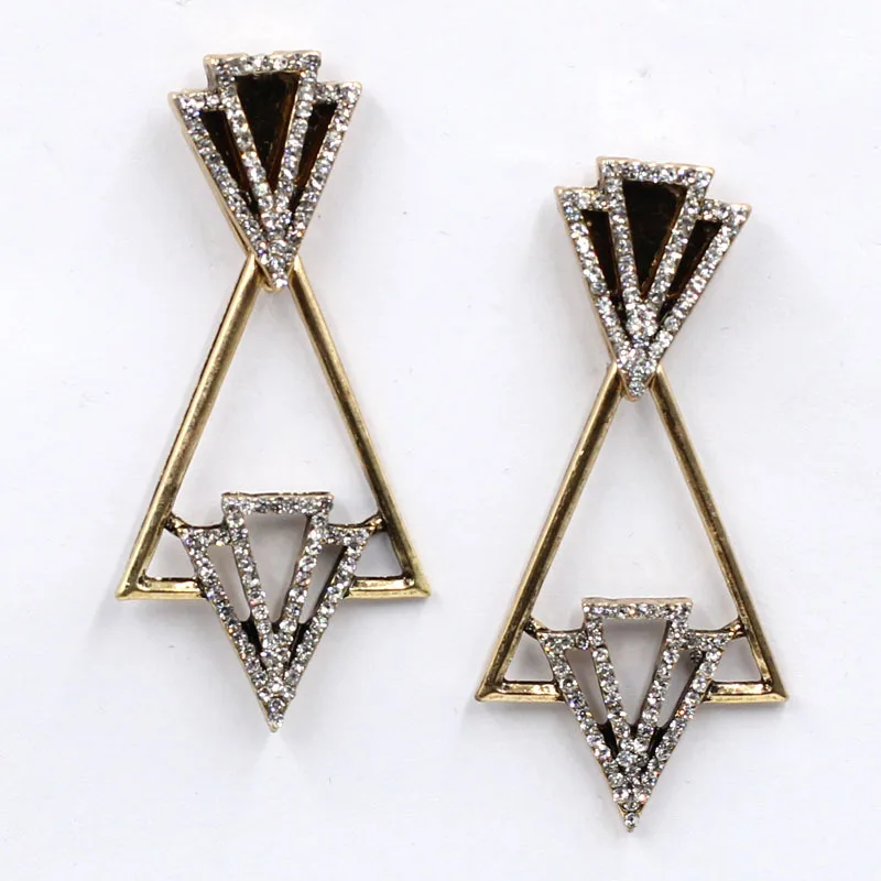 Fashion triangle simple stylish polish cool customized attractive fine fashion design stud Earrings for women jewelry wholesale
Fashion triangle simple stylish polish cool customized attractive fine fashion design stud Earrings for women jewelry wholesale