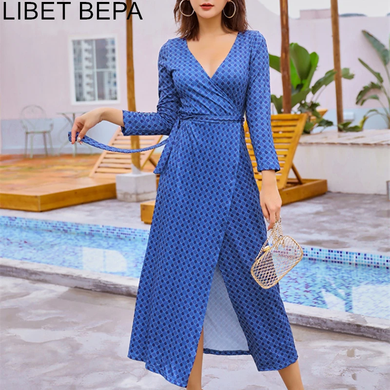 2021 New Autumn Women Dress Vintage Elegant Geometric Asymmetrical Big Hem Sashes V-Neck Three Quarter High Waist Dress DR7648
2021 New Autumn Women Dress Vintage Elegant Geometric Asymmetrical Big Hem Sashes V-Neck Three Quarter High Waist Dress DR7648