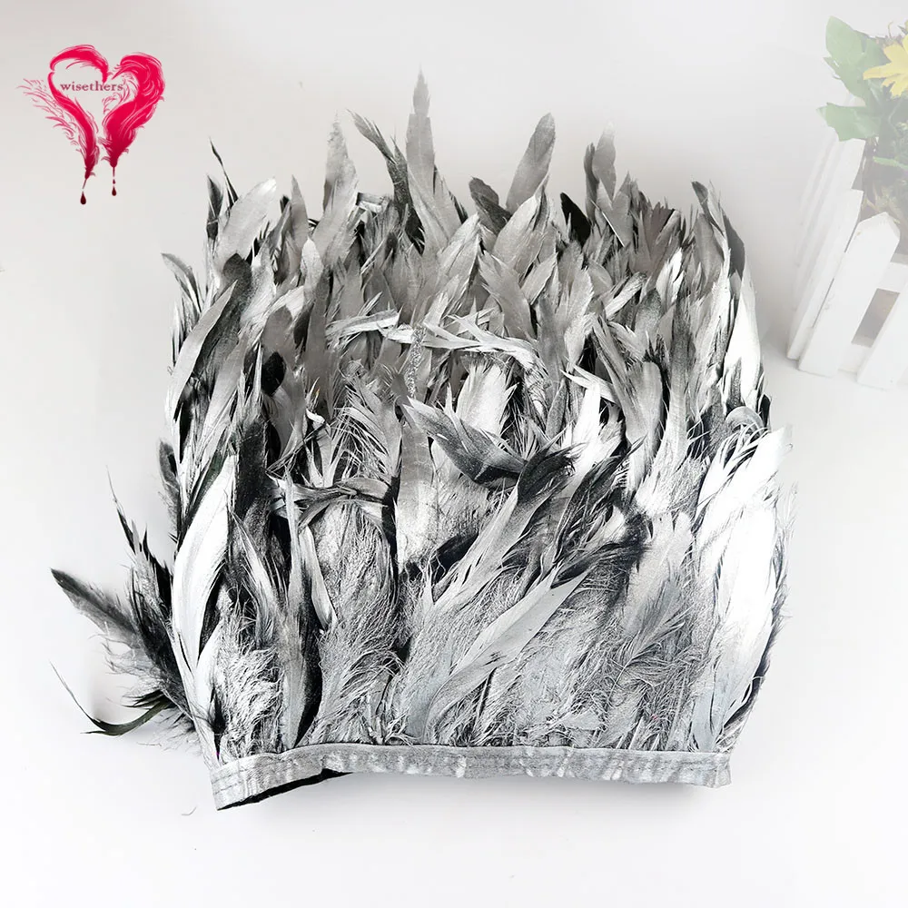 1 Yards/Lot Silver Natural Rooster Feathers Trimming Dyed Width 10-15CM/4-6inch Rooster Plumes Ribbon For DIY Skirt accessories
1 Yards/Lot Silver Natural Rooster Feathers Trimming Dyed Width 10-15CM/4-6inch Rooster Plumes Ribbon For DIY Skirt accessories