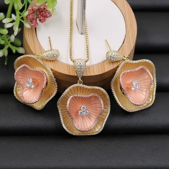 Lanyika Jewelry Set Elegant Colorful Petunia Zircon Inlay Sandblasting Necklace with Earrings for Bride Wedding Luxury Best Gift
Lanyika Jewelry Set Elegant Colorful Petunia Zircon Inlay Sandblasting Necklace with Earrings for Bride Wedding Luxury Best Gift