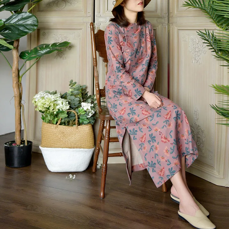 Spring New Dress Cotton Linen Women's Chinese Style Retro Cheongsam Sanding Print Robe Female
Spring New Dress Cotton Linen Women's Chinese Style Retro Cheongsam Sanding Print Robe Female