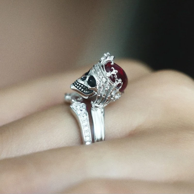 Crown Ring Skull Punk Rock Gothic Red Cystal Wedding Rings For Women Ring Set Silver Pair Ring Bridal Accessory Jewelry R380
Crown Ring Skull Punk Rock Gothic Red Cystal Wedding Rings For Women Ring Set Silver Pair Ring Bridal Accessory Jewelry R380