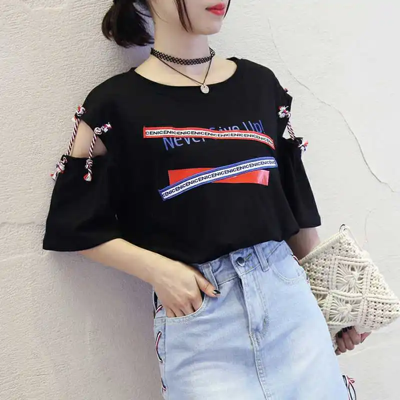 Korean Print T-shirt 2019 Summer Fashion Lace Up T Shirt Women Sexy Hollow Out Top Tees Casual Basic Female Personality T-shirt
Korean Print T-shirt 2019 Summer Fashion Lace Up T Shirt Women Sexy Hollow Out Top Tees Casual Basic Female Personality T-shirt