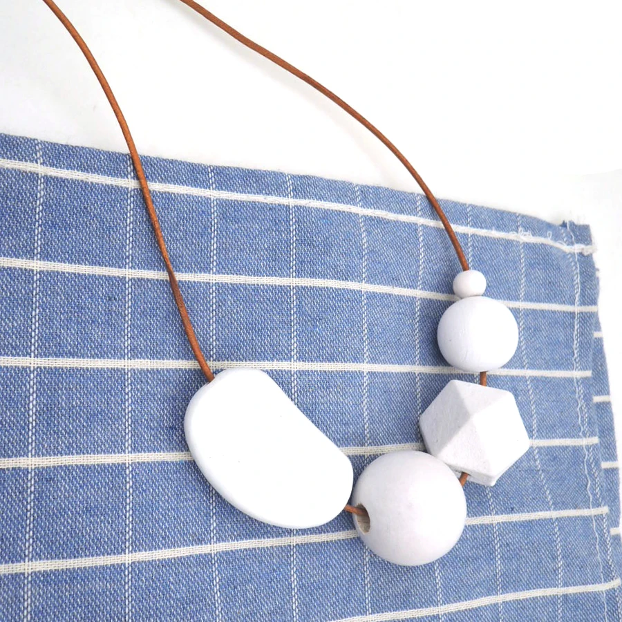 pure WHITE snow wood Geometric necklace with Beaded milimalist statement leather cord everyday NW244
pure WHITE snow wood Geometric necklace with Beaded milimalist statement leather cord everyday NW244