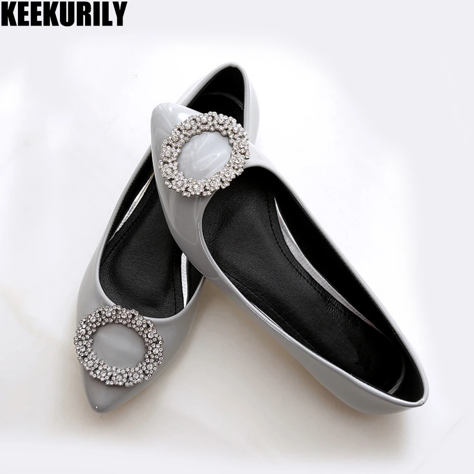 Big Size Ballet Flats Shoes Woman Patent Leather Loafers Metal Decoration Slides Pointed Toe Shoes Black Apricot Gray Purple
Big Size Ballet Flats Shoes Woman Patent Leather Loafers Metal Decoration Slides Pointed Toe Shoes Black Apricot Gray Purple