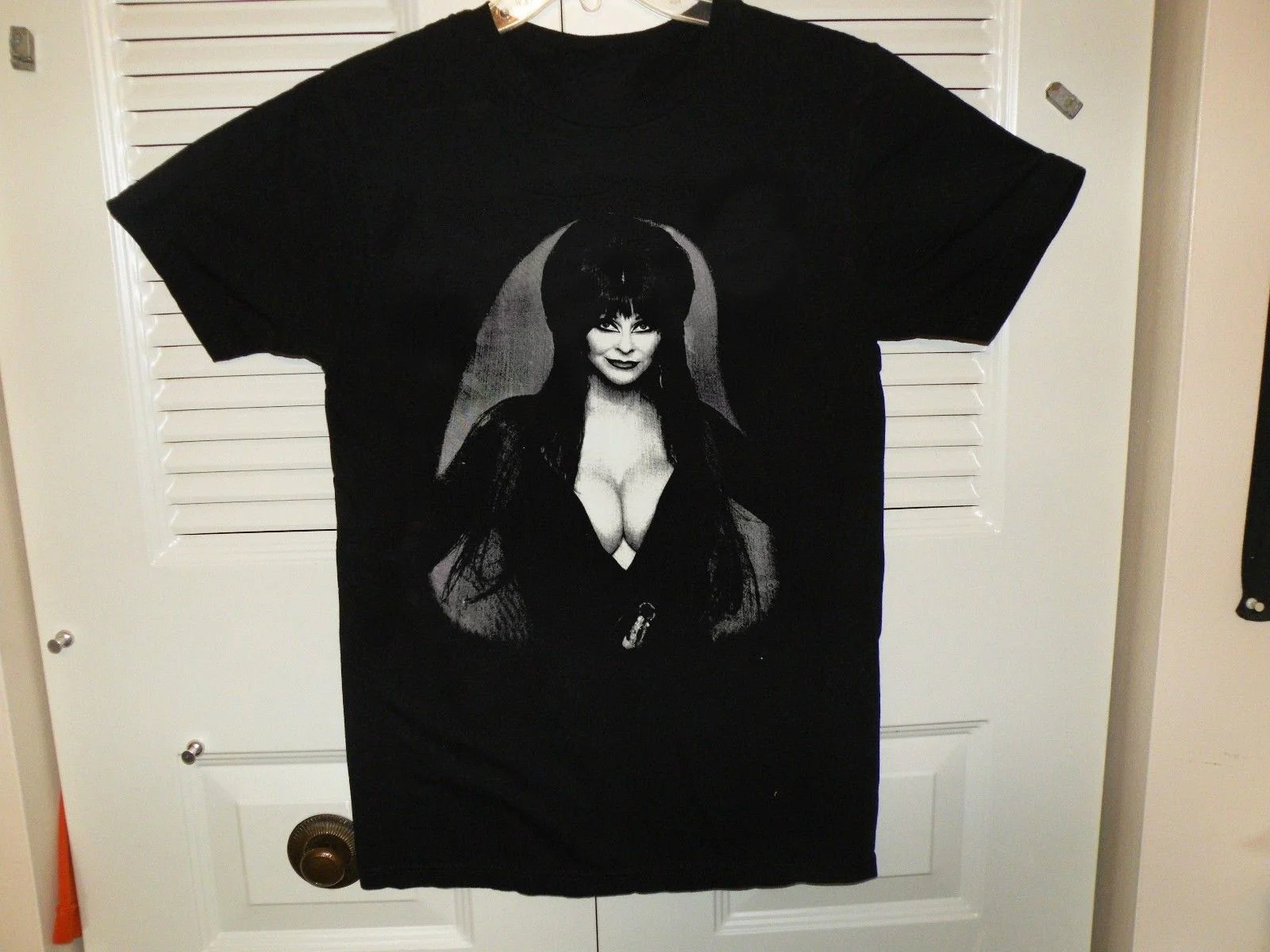 Funny Men t shirt white t-shirt tshirts Black tee New Rare Elvira Mistress Of The Dark TV Show Walking Dead Shirt
Funny Men t shirt white t-shirt tshirts Black tee New Rare Elvira Mistress Of The Dark TV Show Walking Dead Shirt