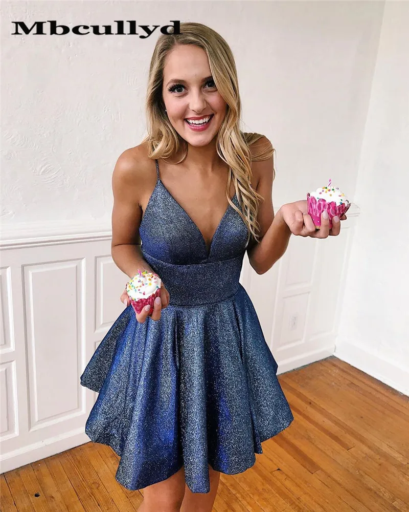 Mbcullyd Deep V-Neck Long A-line African Prom Dresses 2019 Sparkly Sequin Black Girls Graduation Dress Short Backless Party Gown
Mbcullyd Deep V-Neck Long A-line African Prom Dresses 2019 Sparkly Sequin Black Girls Graduation Dress Short Backless Party Gown