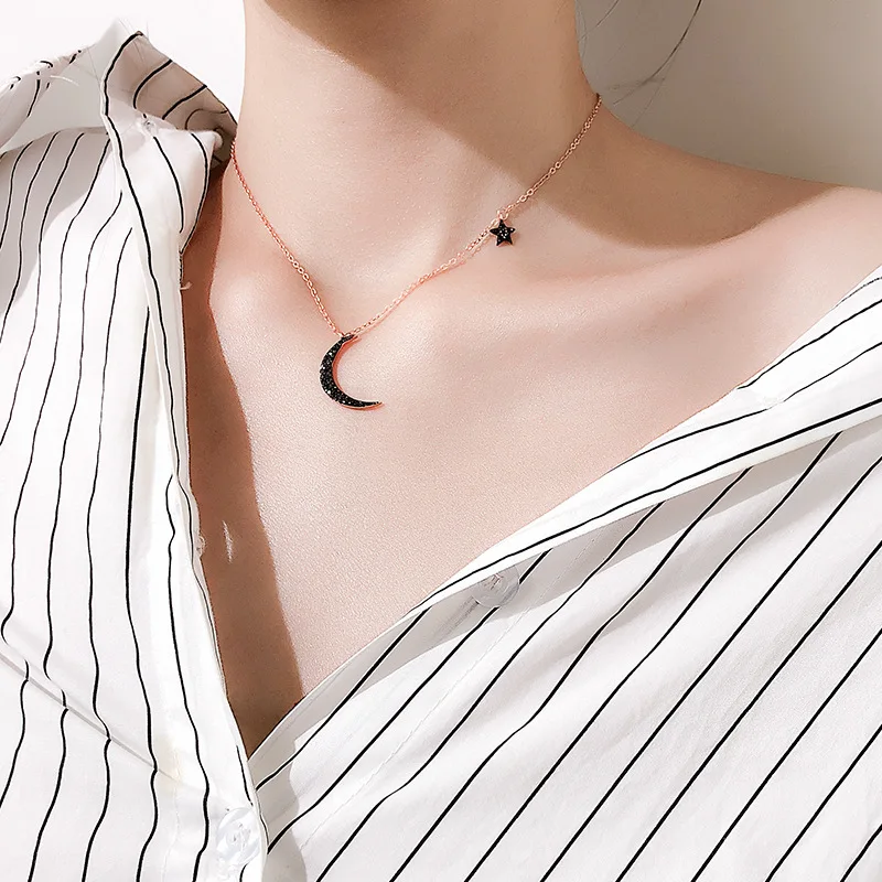 Korean Moon Choker Necklace For Women Girls Simple Fashion Jewelry Necklaces & Pendants Rose Gold Color Bijoux Valentine's Day
Korean Moon Choker Necklace For Women Girls Simple Fashion Jewelry Necklaces & Pendants Rose Gold Color Bijoux Valentine's Day