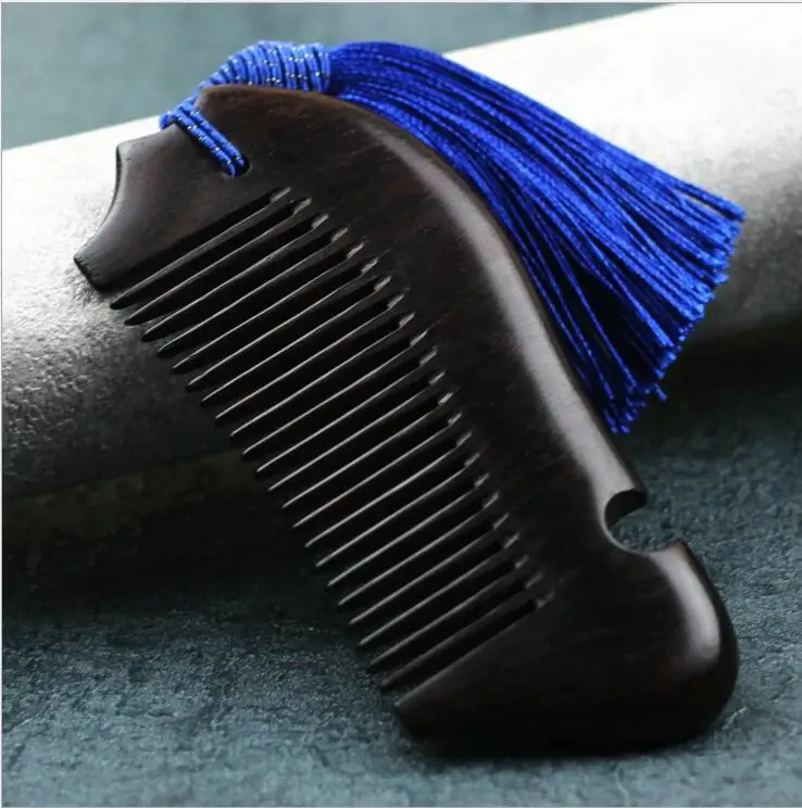 Natural Black sandalwood combs shaped portable Fine Tooth Combs Tassel Pocket Boutique ebony fish Wood Combs
Natural Black sandalwood combs shaped portable Fine Tooth Combs Tassel Pocket Boutique ebony fish Wood Combs