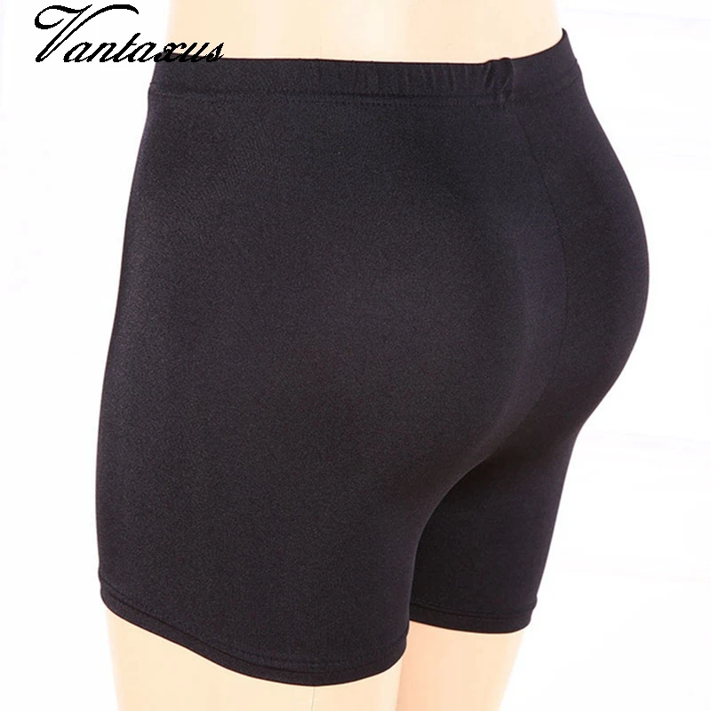 lady large size XL short women black white shine shorts summer fitted activewear capris slim bottom
lady large size XL short women black white shine shorts summer fitted activewear capris slim bottom