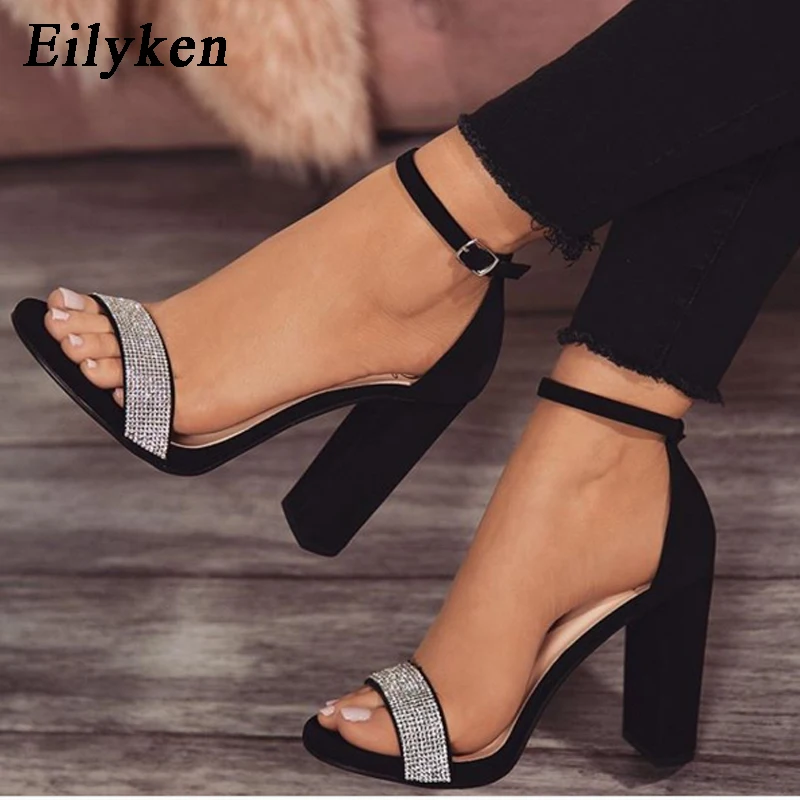 Eilyken Summer High Heel Woman Sandals Open Toe Crystal Sandals Female Ankle Strap Buckle Casual Women Sandals Shoes
Eilyken Summer High Heel Woman Sandals Open Toe Crystal Sandals Female Ankle Strap Buckle Casual Women Sandals Shoes