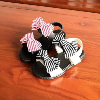 2019 design fashion Children Girls striped Bowknot shoes Sport Princess Beach Sandals Non-slip toddlers shoes infantil
2019 design fashion Children Girls striped Bowknot shoes Sport Princess Beach Sandals Non-slip toddlers shoes infantil