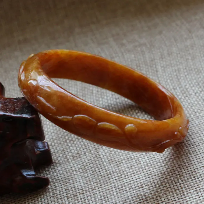 59mm Chinese Hand-carved Emerald Brown stoneite stone Gems Bracelet Bangle A5746 10.20 40
59mm Chinese Hand-carved Emerald Brown stoneite stone Gems Bracelet Bangle A5746 10.20 40