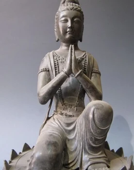 16"Tibet Pure bronze ancient kneeler Bodhisattva Kwan-Yin Statue on lotus flower
16"Tibet Pure bronze ancient kneeler Bodhisattva Kwan-Yin Statue on lotus flower