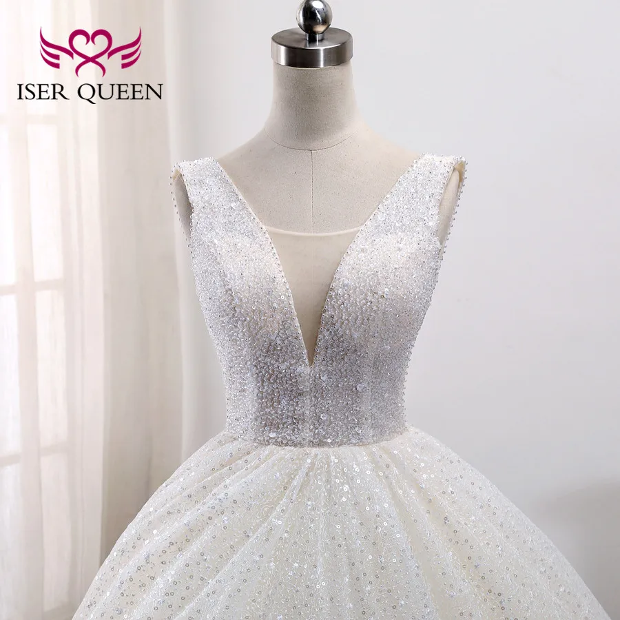 2020 New Arrival Crystal Beading Arab Dubai Quality Wedding Dress Sleeveless Plus Size Pattern Lace Wedding Dresses WX0009
2020 New Arrival Crystal Beading Arab Dubai Quality Wedding Dress Sleeveless Plus Size Pattern Lace Wedding Dresses WX0009