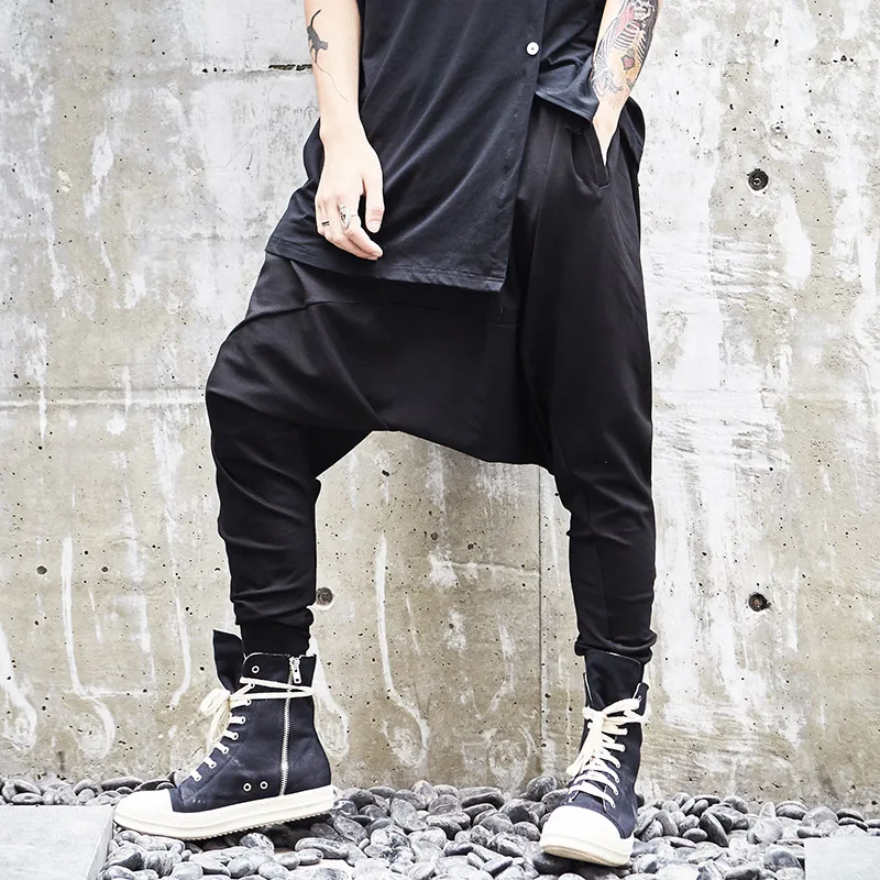 28-44 ! 2018 Men's clothing Hair Stylist fashion non-mainstream casual harem pants baggy pants Plus size singer costumes
28-44 ! 2018 Men's clothing Hair Stylist fashion non-mainstream casual harem pants baggy pants Plus size singer costumes