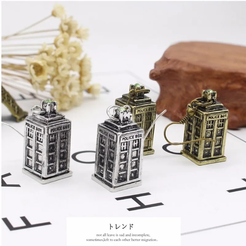 2019 Hot Movie Doctor Who Earrings For Women Vintage Punk Metal Telephone Booth Police Box Earrings Jewelry Drop Shipping
2019 Hot Movie Doctor Who Earrings For Women Vintage Punk Metal Telephone Booth Police Box Earrings Jewelry Drop Shipping