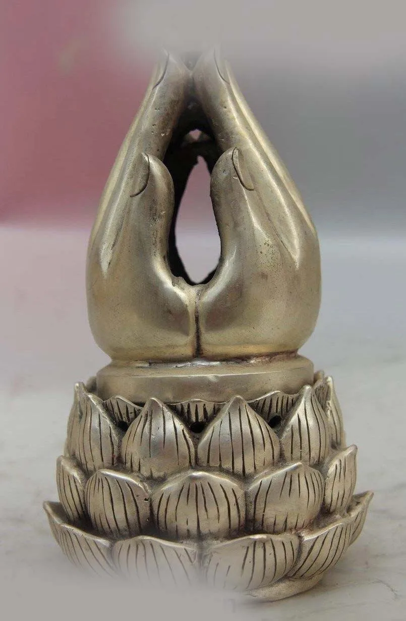 DS 7" China Tibet Silver Kwan-yin Guanyin Hand Lotus Incense Burner Censer Statue
DS 7" China Tibet Silver Kwan-yin Guanyin Hand Lotus Incense Burner Censer Statue