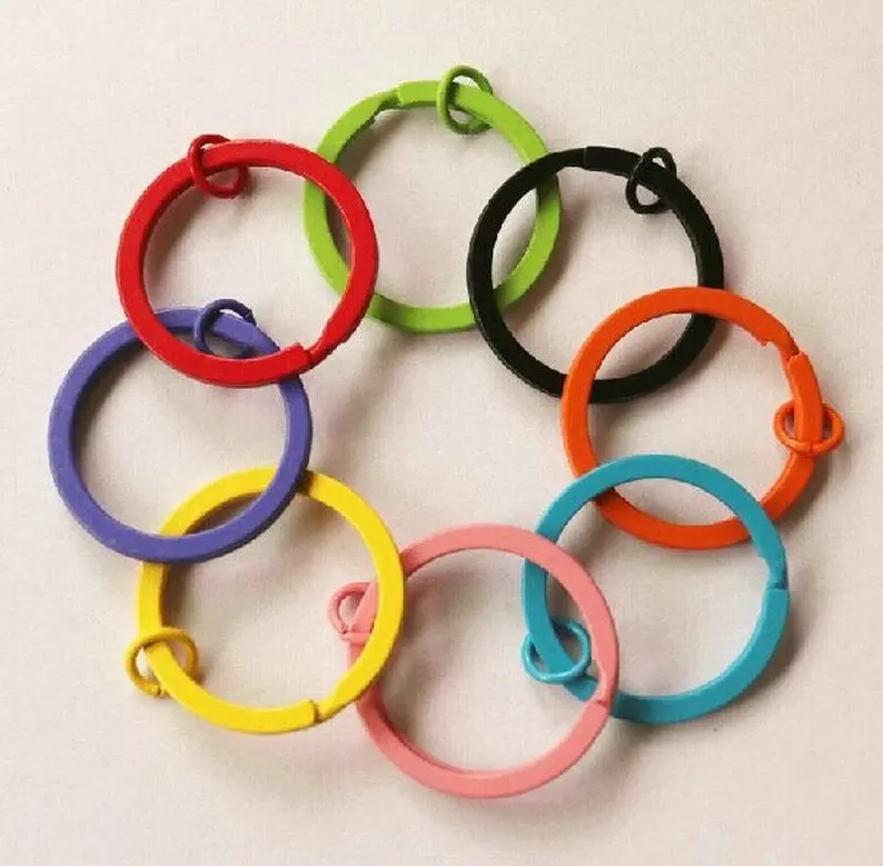 100pcs 30MM Colorful Enamal Two Circle Key Chain Ring Clasp Connector Pendant Charm Finding,DIY Accessory Jewellery Making
100pcs 30MM Colorful Enamal Two Circle Key Chain Ring Clasp Connector Pendant Charm Finding,DIY Accessory Jewellery Making