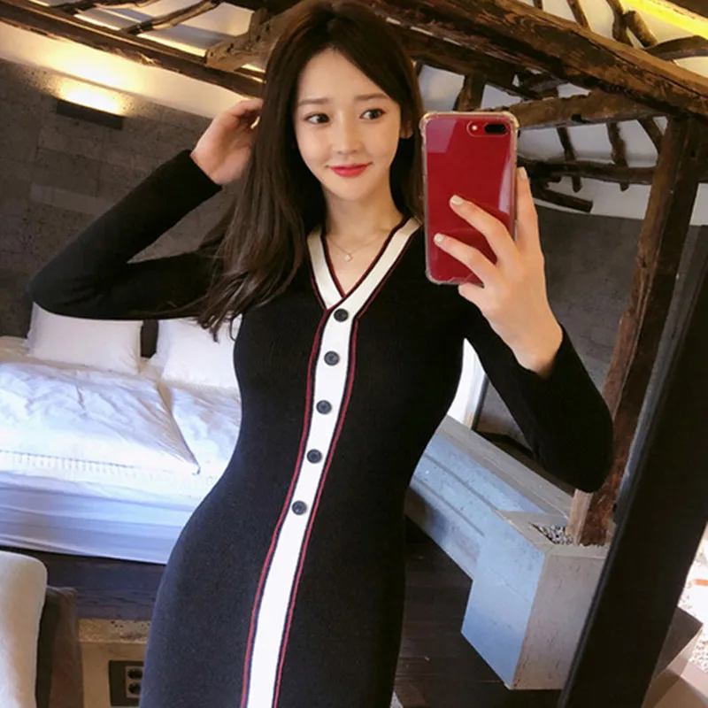 High Quality Spring Knitted Dress Women 2019 Contrast Color Single-breasted Dresses Casual Vintage Stretch Slim Vestidos
High Quality Spring Knitted Dress Women 2019 Contrast Color Single-breasted Dresses Casual Vintage Stretch Slim Vestidos