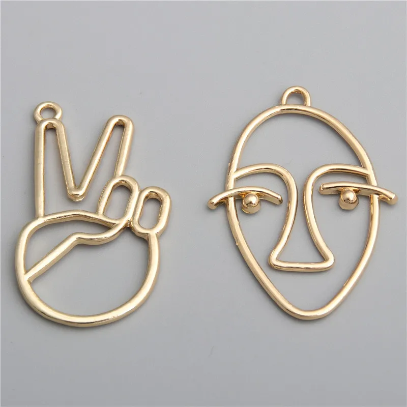 10pcs Face Palm Victory Gesture Charms Pendant KC Gold Punk Rock Personality Pendants For Necklace Making
10pcs Face Palm Victory Gesture Charms Pendant KC Gold Punk Rock Personality Pendants For Necklace Making