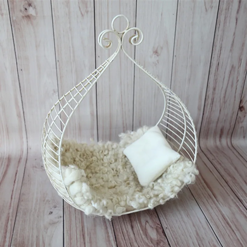 Baby Bed Props Baby iron bed Iron Hanging Bed Newborn Photography Props Girl Boy Cradle Posing Backdrop Birthday Gift 
Baby Bed Props Baby iron bed Iron Hanging Bed Newborn Photography Props Girl Boy Cradle Posing Backdrop Birthday Gift