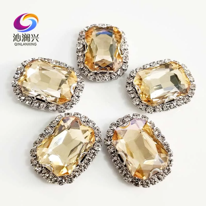 Golden champion Rectangle 3D Anti scratch top glass crystal buckle,Silver bottom Sew on stones,DIY/Clothing accessories SWCB05
Golden champion Rectangle 3D Anti scratch top glass crystal buckle,Silver bottom Sew on stones,DIY/Clothing accessories SWCB05