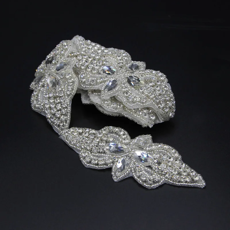 1 Yard Silver Handmade Rhinestone Applique with 8pcs 11*5cm Flowers Sewing Garment Applique High Quality
1 Yard Silver Handmade Rhinestone Applique with 8pcs 11*5cm Flowers Sewing Garment Applique High Quality