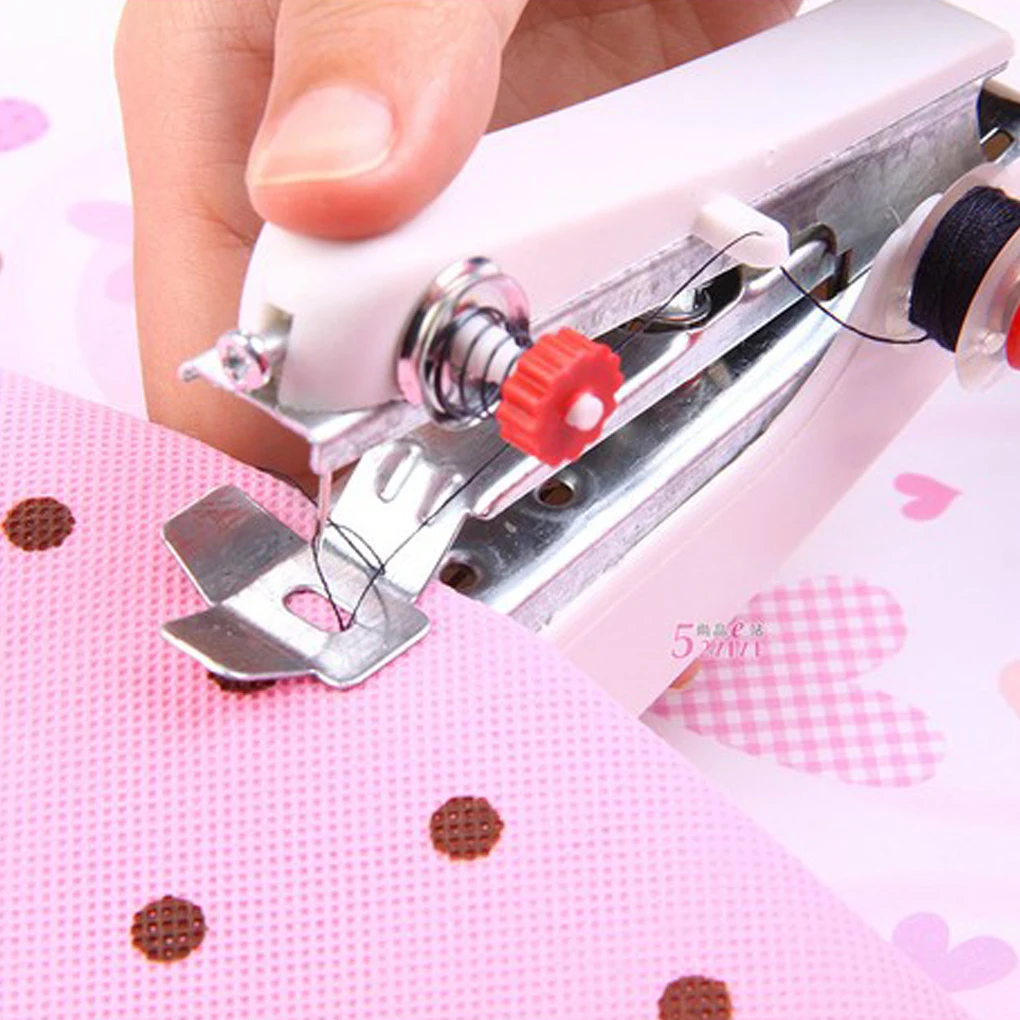 1pc Mini Small Random Color Cordless Hand-Held Clothes Sewing Machine Use Sartorius
1pc Mini Small Random Color Cordless Hand-Held Clothes Sewing Machine Use Sartorius