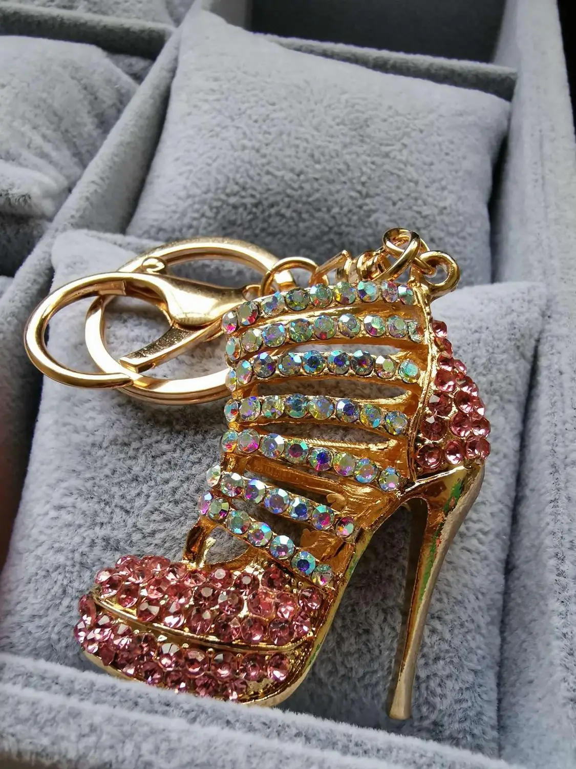 4PCS/lot Zinc Alloy 3D Heels shoes keychain DIY Bag Decoration Charms keyring
4PCS/lot Zinc Alloy 3D Heels shoes keychain DIY Bag Decoration Charms keyring