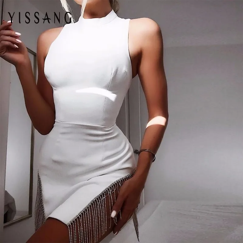 Crystal Tassel Dress Sexy Leg High Cut Women Summer Dress Bandga Bodycon Luxury Party Mini Dress
Crystal Tassel Dress Sexy Leg High Cut Women Summer Dress Bandga Bodycon Luxury Party Mini Dress