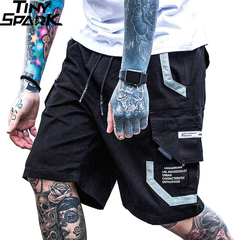 2019 Summer Men Hip Hop Short Jogger Streetwear Harajuku Cargo Shorts Side Pockets Real Tree Camouflage Tatical Military Short
2019 Summer Men Hip Hop Short Jogger Streetwear Harajuku Cargo Shorts Side Pockets Real Tree Camouflage Tatical Military Short