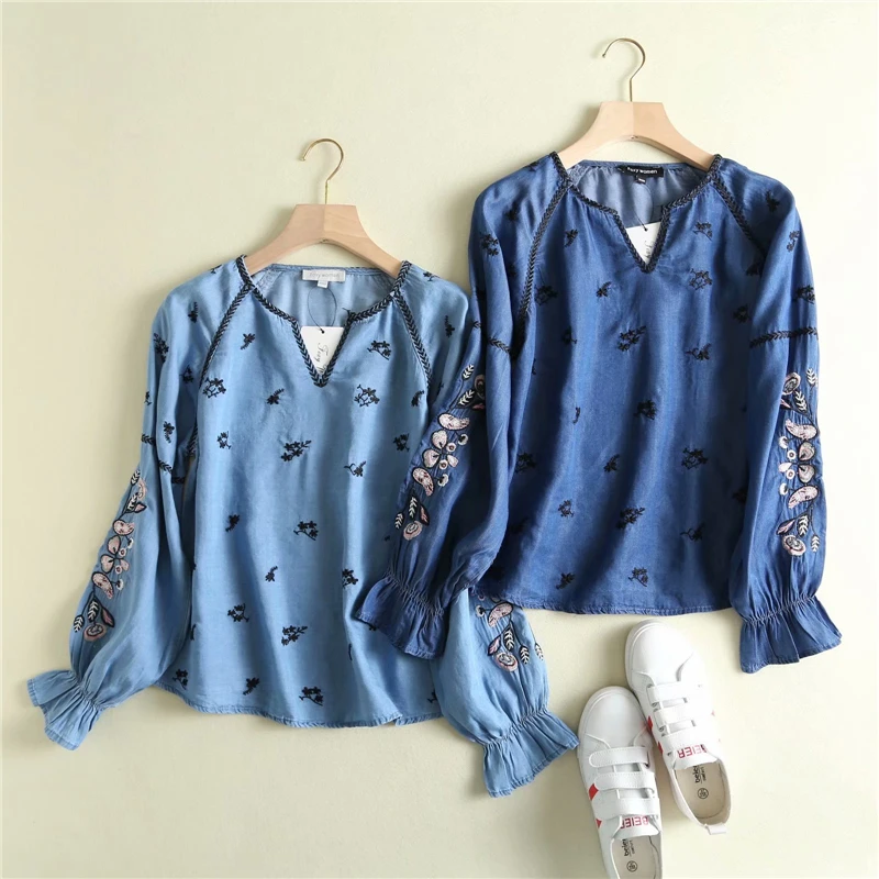 Heavy-duty embroidery V-neck doll shirt spring summer flare sleeve long-sleeved denim blouse
Heavy-duty embroidery V-neck doll shirt spring summer flare sleeve long-sleeved denim blouse