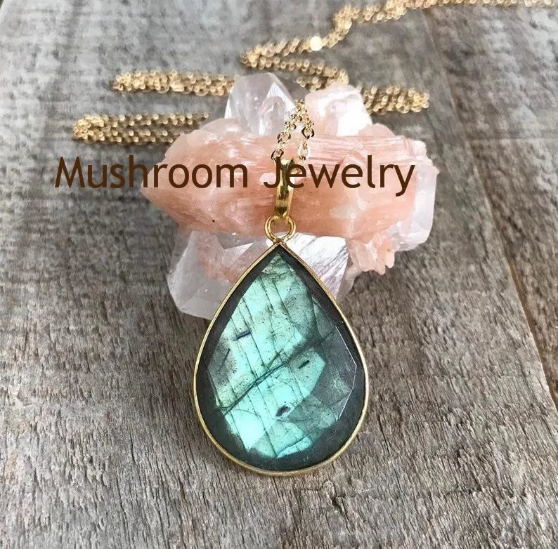 Boho labradorite Oval Pendant Necklace Gold Chain Necklace labradorite Charm Necklace
Boho labradorite Oval Pendant Necklace Gold Chain Necklace labradorite Charm Necklace