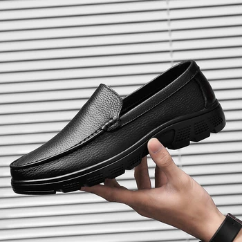 Men Shoes Genuine Leather outdoor Moccasin Loafers Designer Slip on Flat Shoes Classical Chaussure Hombre zapatillas size 47 L5
Men Shoes Genuine Leather outdoor Moccasin Loafers Designer Slip on Flat Shoes Classical Chaussure Hombre zapatillas size 47 L5