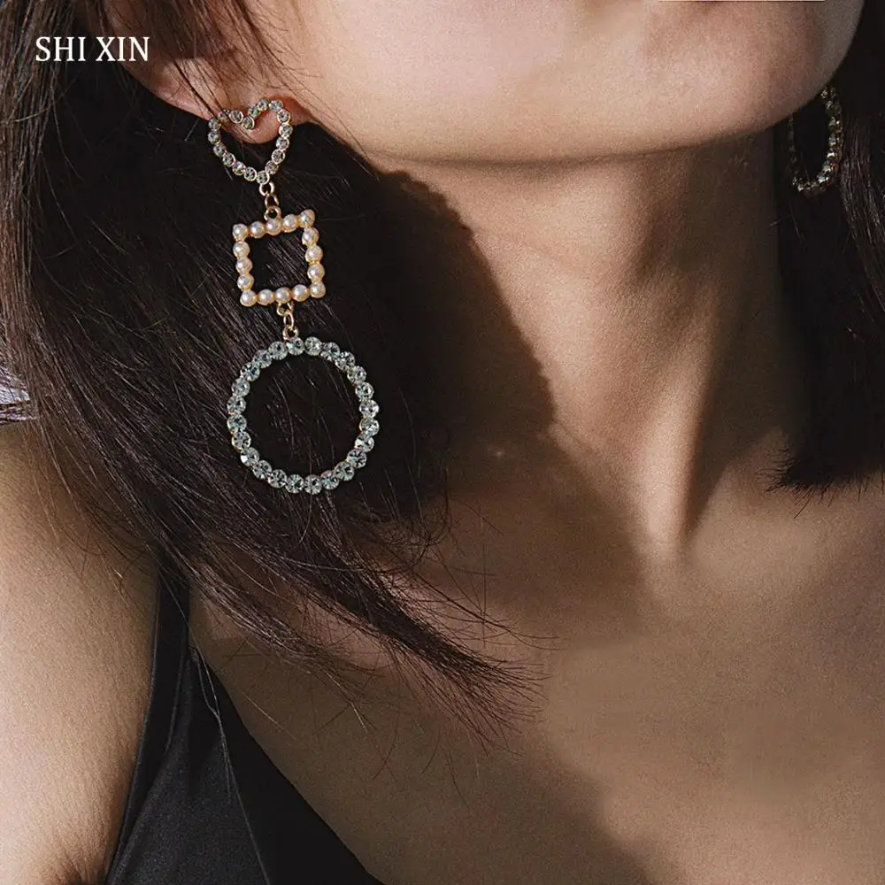 SHIXIN Designer Pearl/Crystal Earrings for Women Luxury Fashion 2019 Charms Rhinestone Drop Earrings Dangling Lady Trendy Earing
SHIXIN Designer Pearl/Crystal Earrings for Women Luxury Fashion 2019 Charms Rhinestone Drop Earrings Dangling Lady Trendy Earing