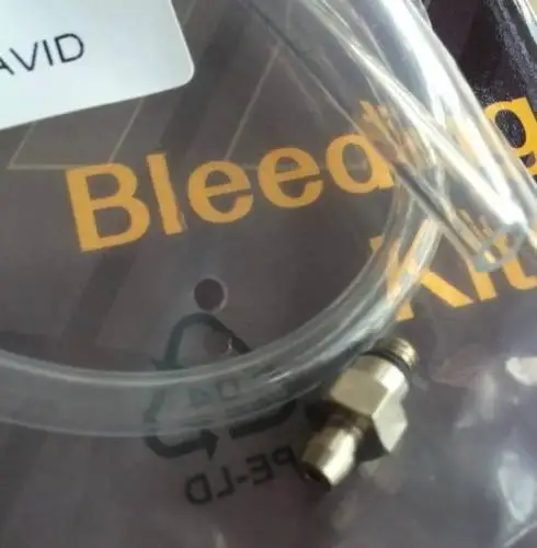 HYDRAULIC DISC BRAKE BLEED BLEEDING KIT FITTING ADAPTOR TUBE FOR SHIMANO AVID HAYES
HYDRAULIC DISC BRAKE BLEED BLEEDING KIT FITTING ADAPTOR TUBE FOR SHIMANO AVID HAYES