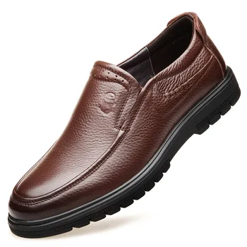 Factory direct sewing thread and totem soft leather men's leather shoes in the breathable thick-soled business casual shoes men
Factory direct sewing thread and totem soft leather men's leather shoes in the breathable thick-soled business casual shoes men