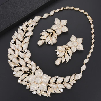 Trendy Indian jewelry sets Necklace Earrings Bangle Ring wedding jewelry Set For Women Engagement aretes de mujer
Trendy Indian jewelry sets Necklace Earrings Bangle Ring wedding jewelry Set For Women Engagement aretes de mujer