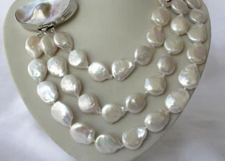 FREE SHIPPING>>>@@ > N3568 stunning 3rows big baroque white freshwater pearl necklace mabe clasp
FREE SHIPPING>>>@@ > N3568 stunning 3rows big baroque white freshwater pearl necklace mabe clasp