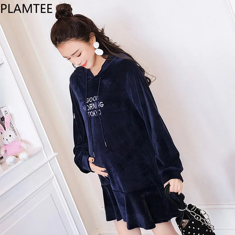PLAMTEE Winter Long Sleeves Maternity Dresses Hooded Loose Ruffles Pregnancy Long Sweater Spring Letter printing Thin Clothing
PLAMTEE Winter Long Sleeves Maternity Dresses Hooded Loose Ruffles Pregnancy Long Sweater Spring Letter printing Thin Clothing