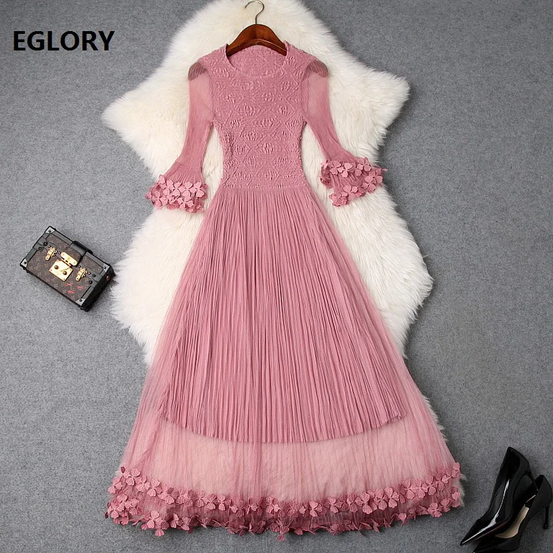 Slim Fit & Flare Dress 2019 Spring Summer Pink Red Black Dress Women Sexy Sheer Mesh Embroidery Sleeve Midi Party Pleated Dress
Slim Fit & Flare Dress 2019 Spring Summer Pink Red Black Dress Women Sexy Sheer Mesh Embroidery Sleeve Midi Party Pleated Dress