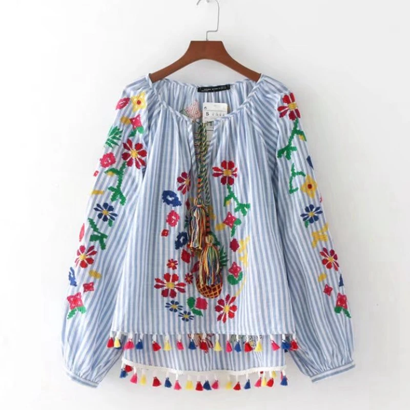 2018 new women vintage fashion Heavy Colorful Embroidery Striped Shirt blouses retro tassel stitching roupas femininas shirts
2018 new women vintage fashion Heavy Colorful Embroidery Striped Shirt blouses retro tassel stitching roupas femininas shirts