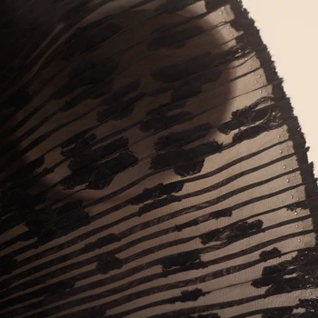 Crumpled small flowers organza cut flower woven jacquard fashion fabric dress skirt DIY clothing cloth spring and summer new
Crumpled small flowers organza cut flower woven jacquard fashion fabric dress skirt DIY clothing cloth spring and summer new