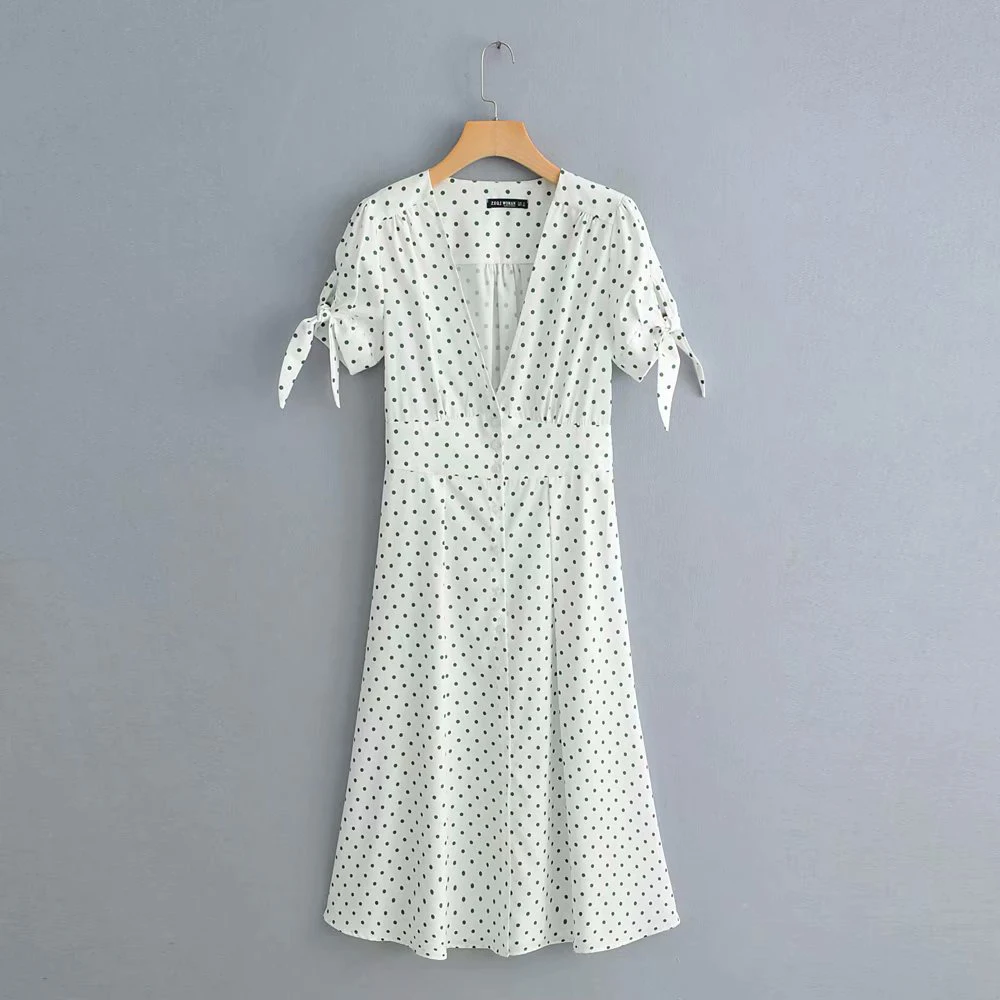 2019 Women Chic Summer Boho Long Dresses Female Elegant Green Polka Dot Print Bow Short Sleeve Dress For Sweet Lady Street-wear
2019 Women Chic Summer Boho Long Dresses Female Elegant Green Polka Dot Print Bow Short Sleeve Dress For Sweet Lady Street-wear