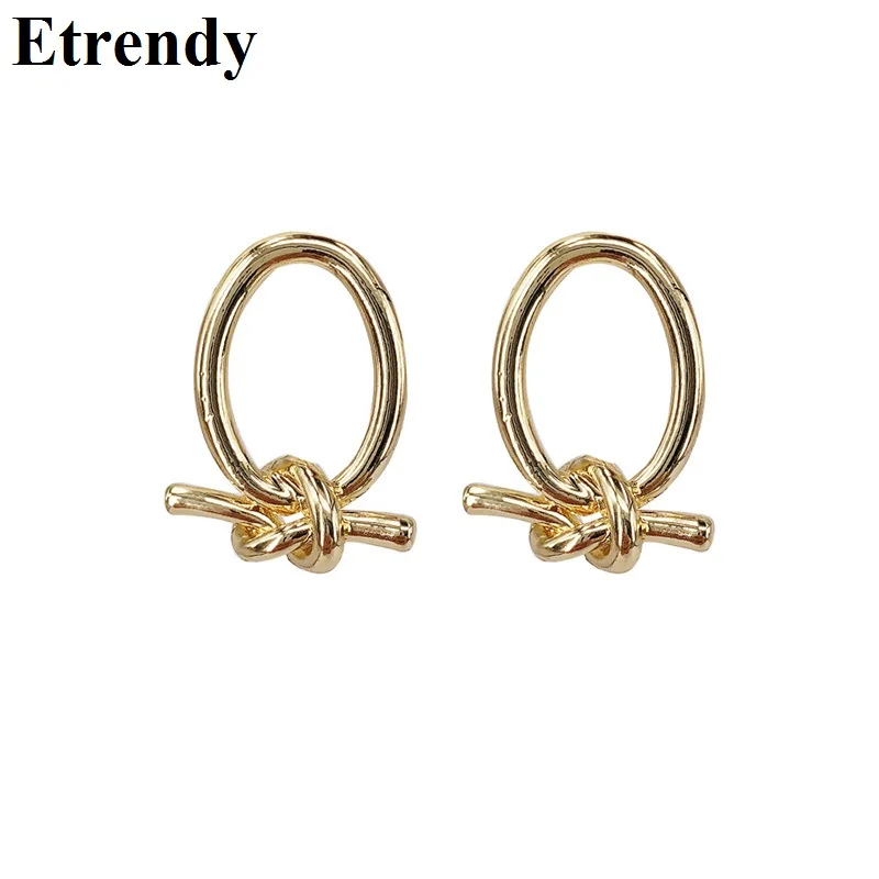 Gold Color Simple Knot Small Drop Earrings For Women Temperament Jewelry Fashion oorbellen Accessories
Gold Color Simple Knot Small Drop Earrings For Women Temperament Jewelry Fashion oorbellen Accessories